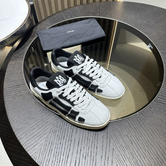 AM1R1 SNEAKERS