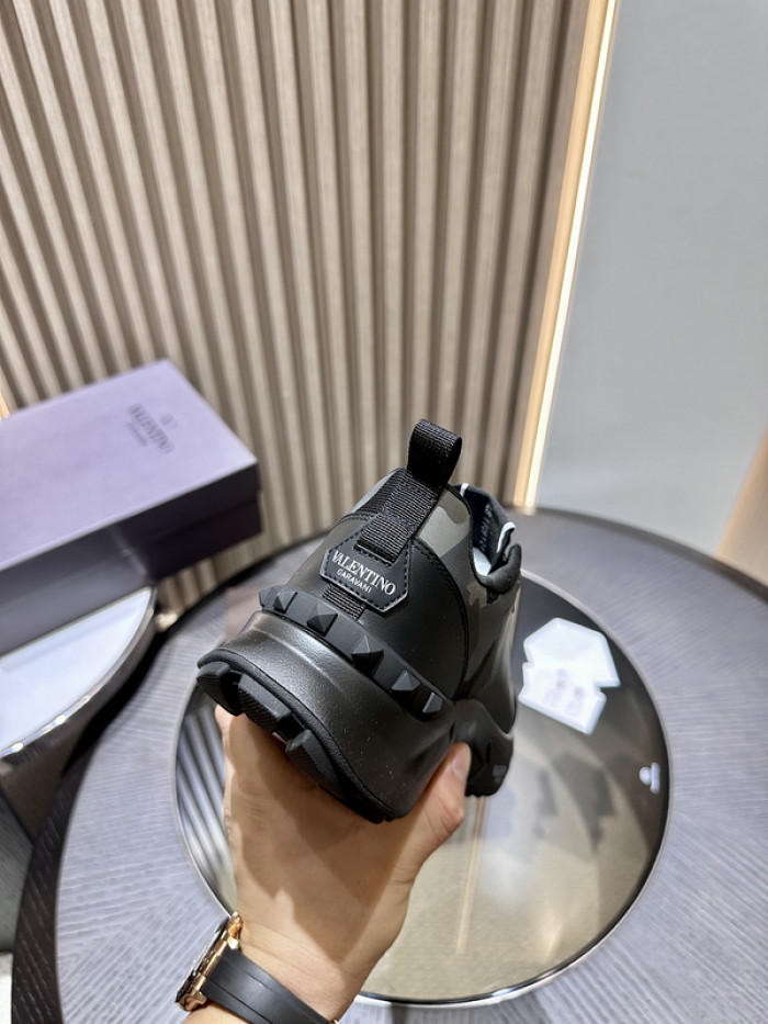 VALEN DESIGNER SNEAKERS