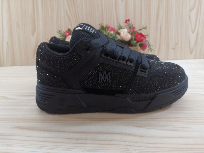 AM1R1 SNEAKERS