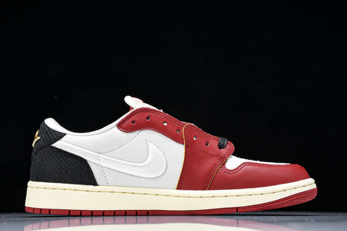 Trophy Room x Air Jordan 1 Low OG “Rookie Card: Home” HV6157-100