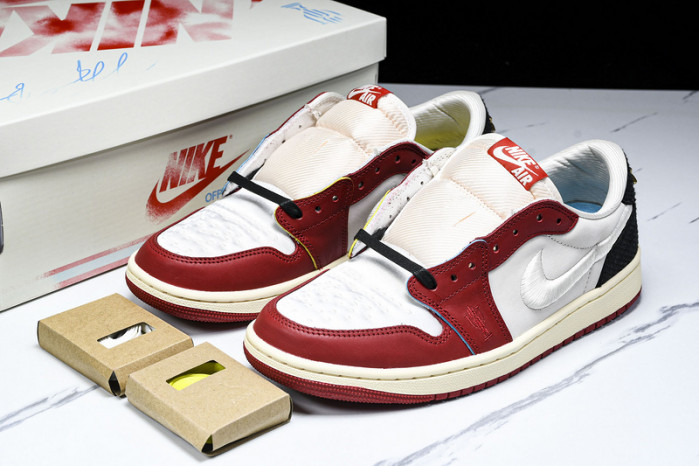 Trophy Room x Air Jordan 1 Low OG “Rookie Card: Home” HV6157-100