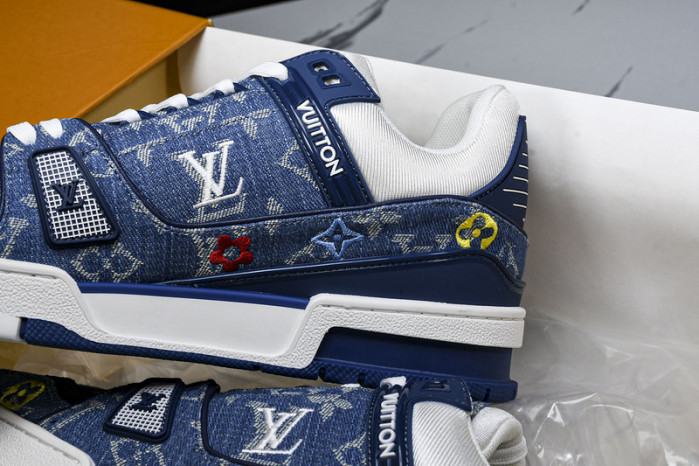 L&V SNEAKERS