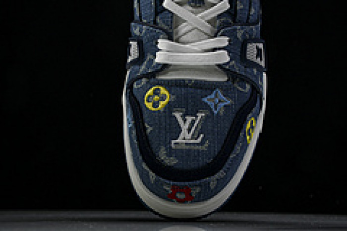 L&V SNEAKERS