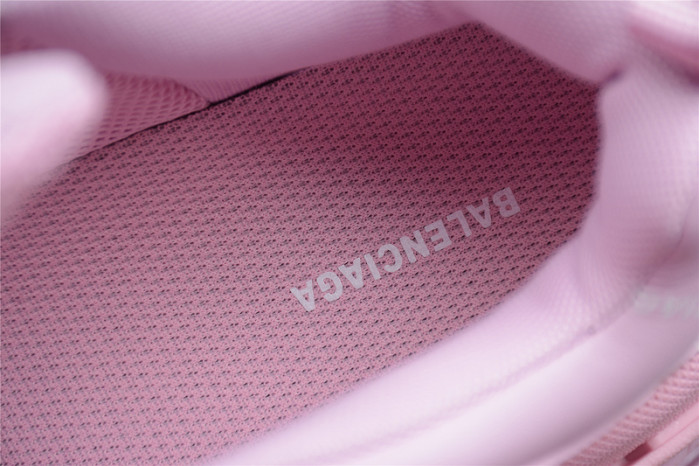 Ba*len*cia*ga wmns triple s sneaker allover logo - pink 524039 w2fa1 5090